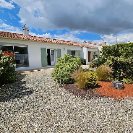 Maison Confortable A L'aiguillon-sur-mer, Proche Plage, 3 Chambres, Terrasse, Animaux Acceptes - Fr-1-476-225 * LʼAiguillon-sur-Mer